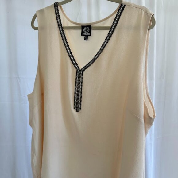 Bobeau Women's Plus 3X Cream crepe tank with black/white faux crystal neckline - Picture 7 of 7